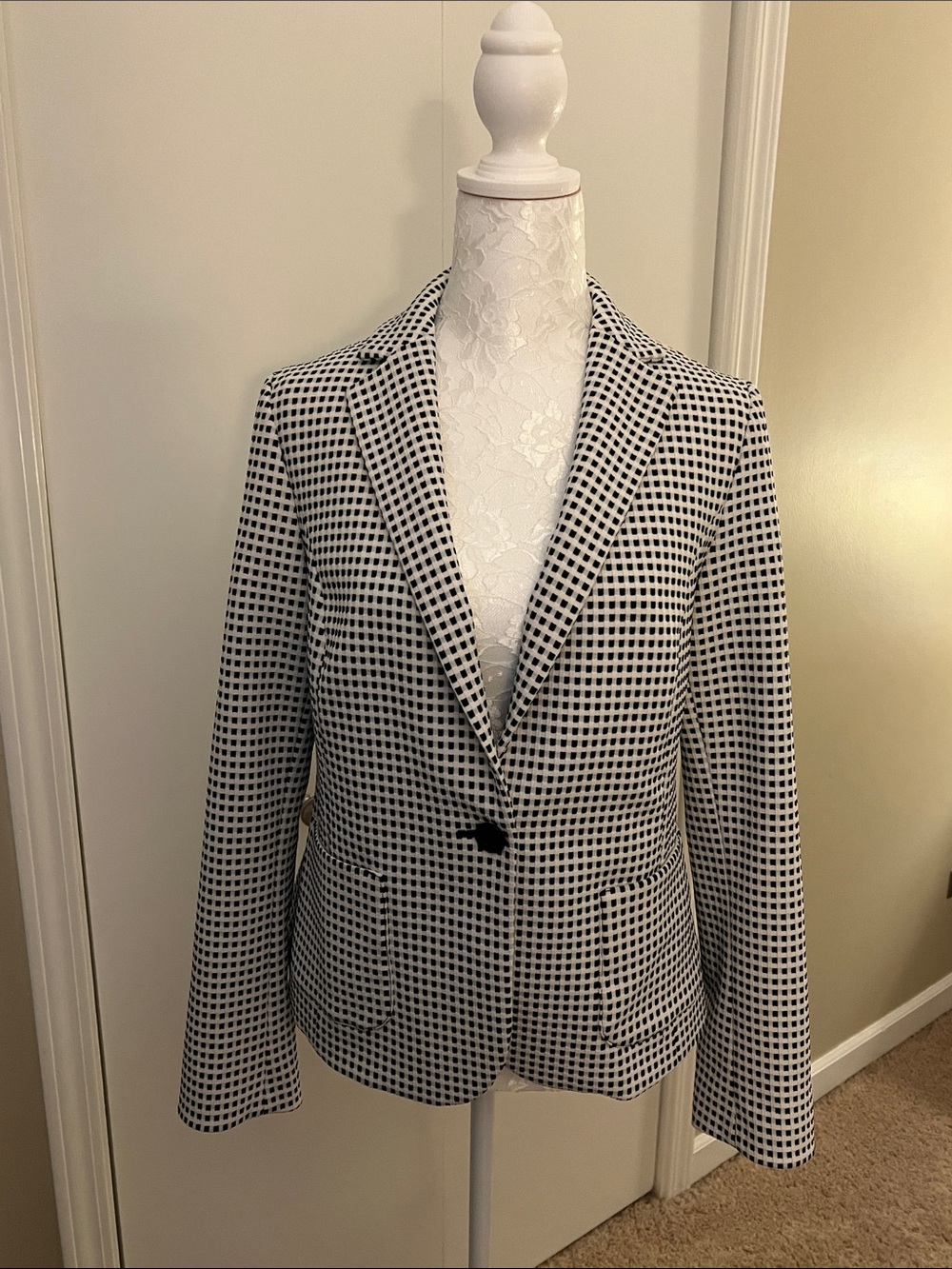 Talbots Black and White Checked Single-Button Blazer - Picture 3 of 7